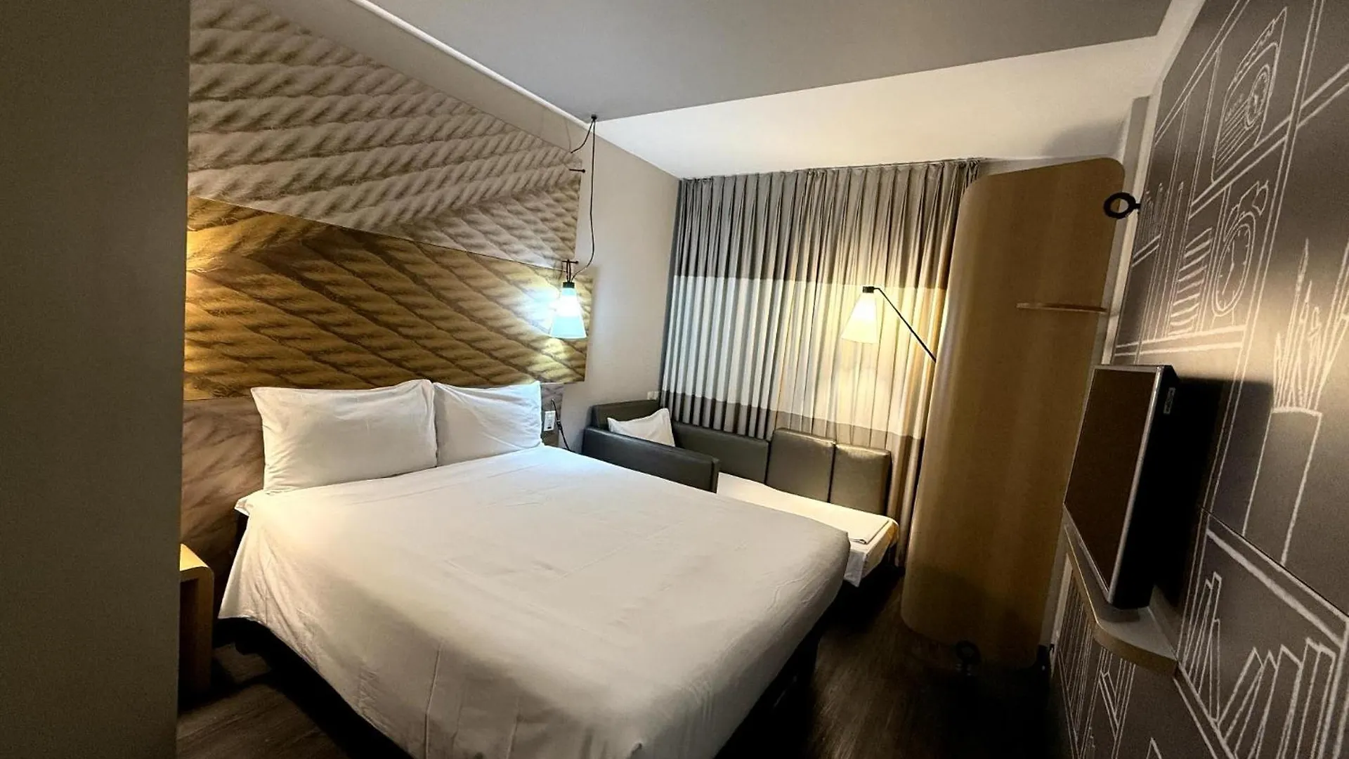 Ibis Sao Paulo Ibirapuera Hotel