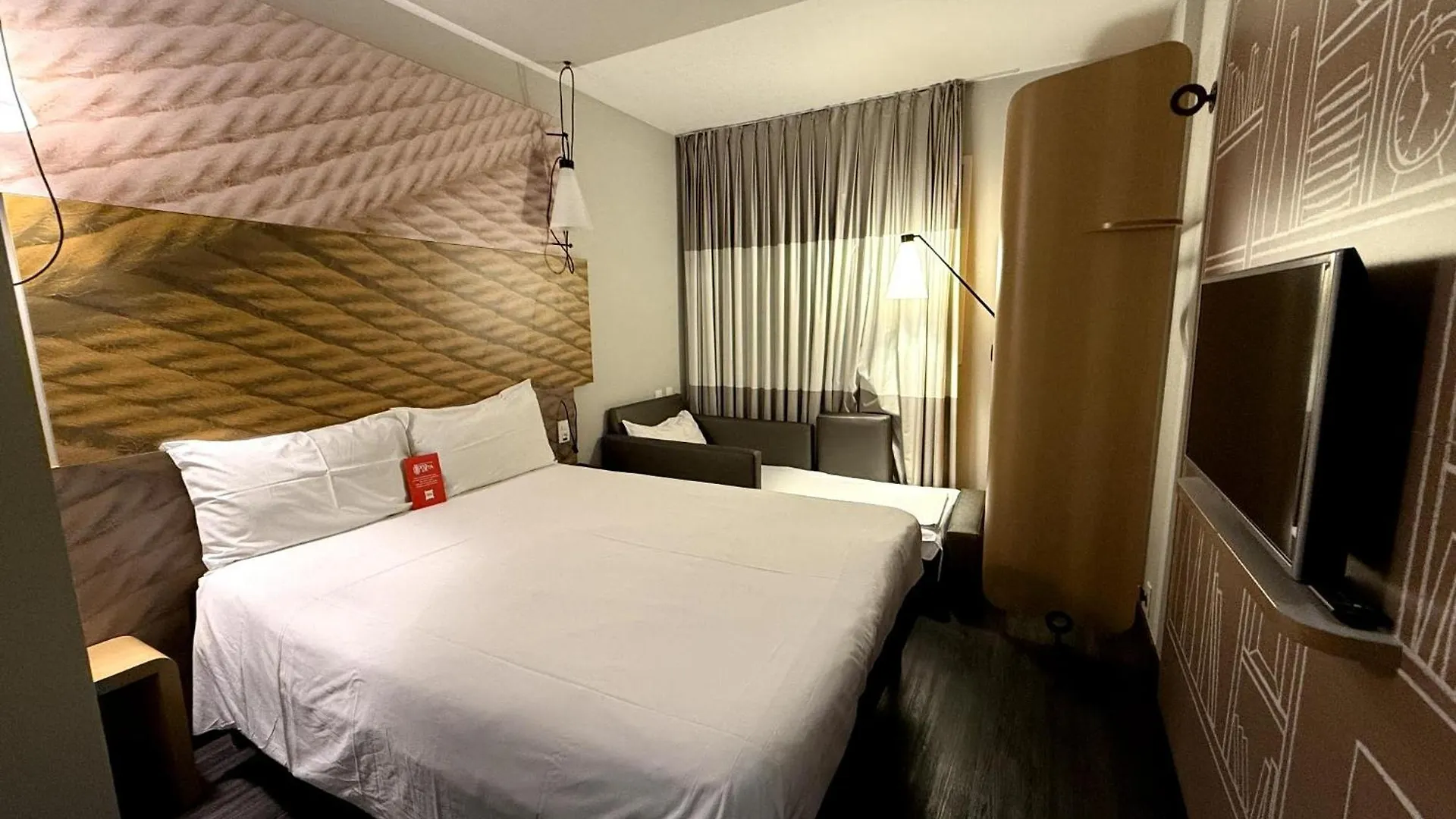 Ibis Sao Paulo Ibirapuera Hotel