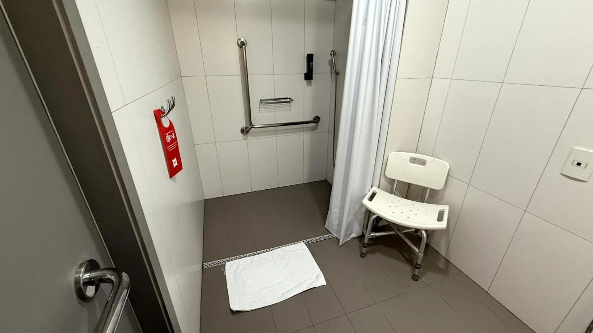 Ibis Sao Paulo Ibirapuera Hotel 3*,