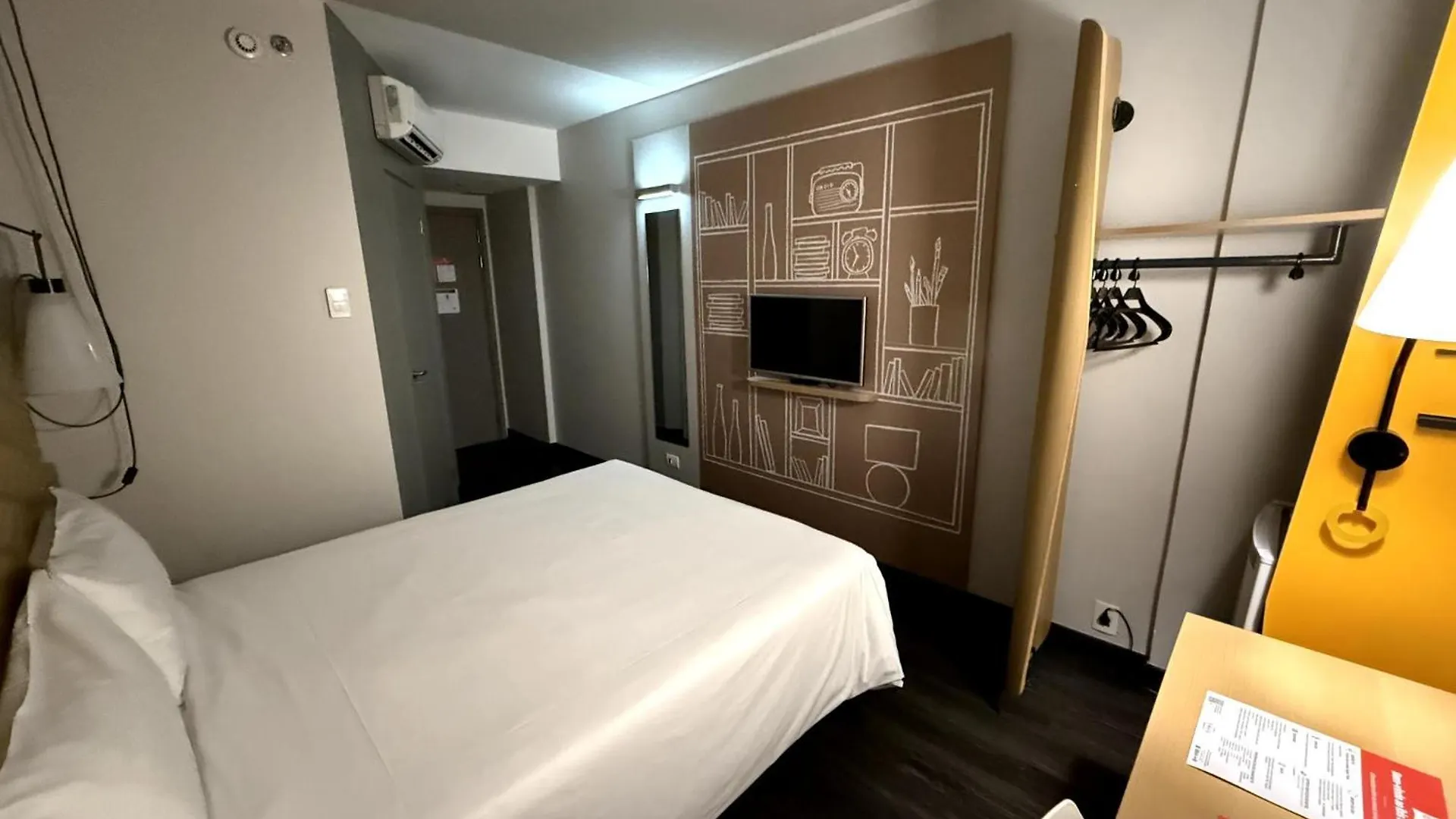 Отель Ibis Sao Paulo Ibirapuera 3*,  Бразилия